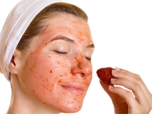 strawberry for face