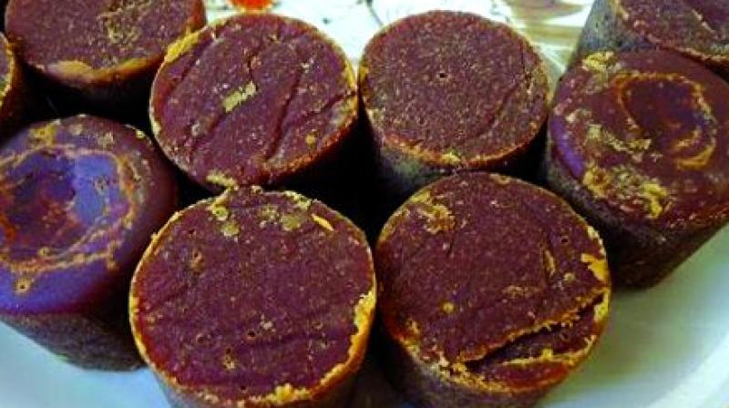 adulterated jaggery